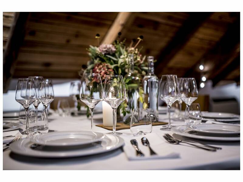 Place setting Dancing room